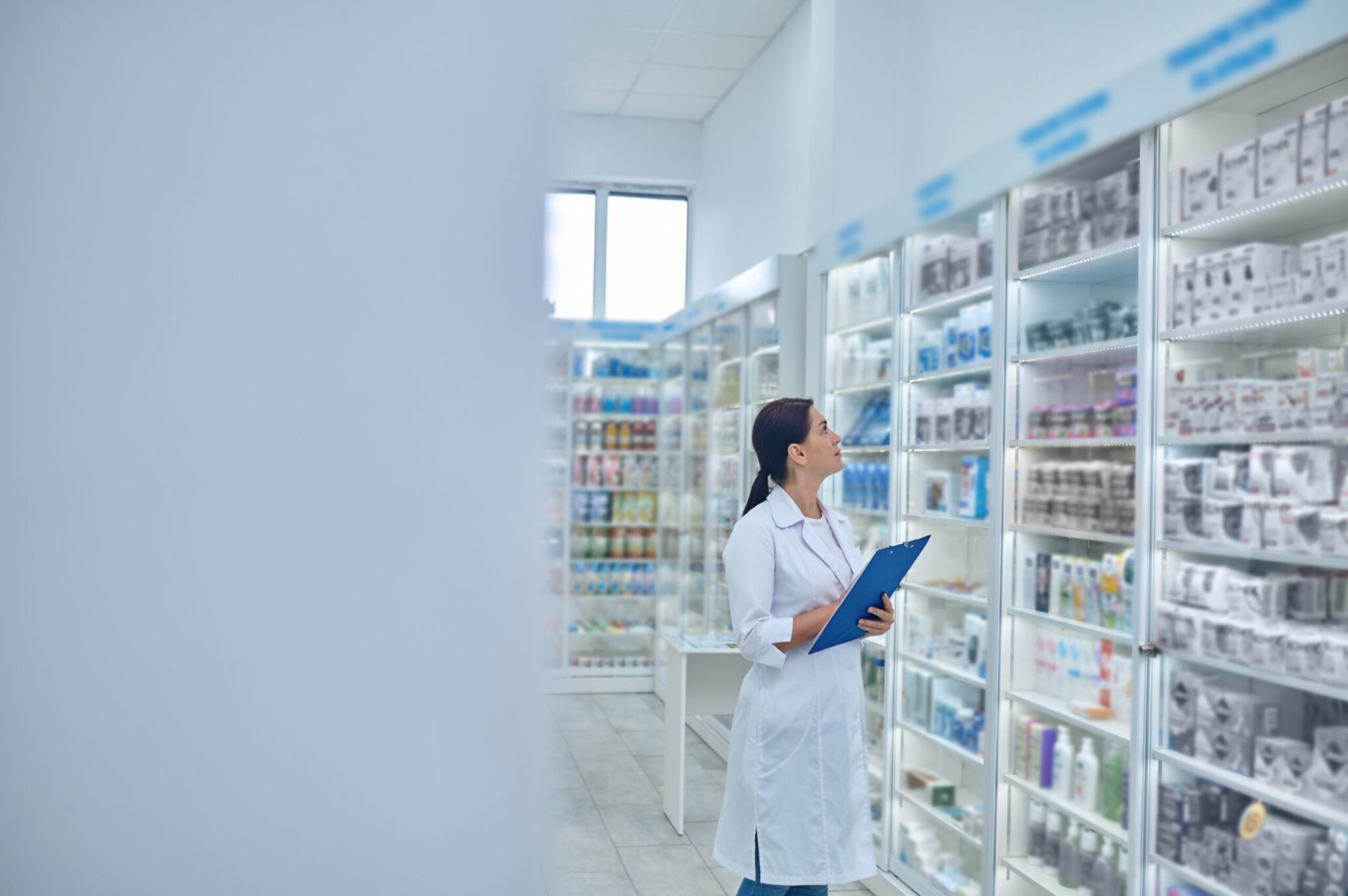 Descubra 7 estratégias de precificação para valorizar seus produtos, comunicar seu valor e aumentar vendas com margem. Domine a arte de precificar!